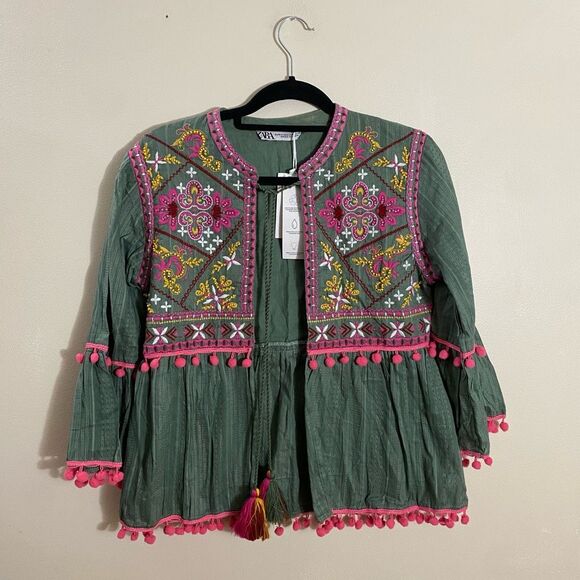 Zara Womens Size Medium Embroidered Kimono Cape Cardigan Green Pink Tie Neck NWT - Picture 8 of 10